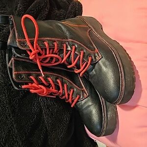 UNIONBAY black boots size 7